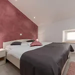 Deny Apartament