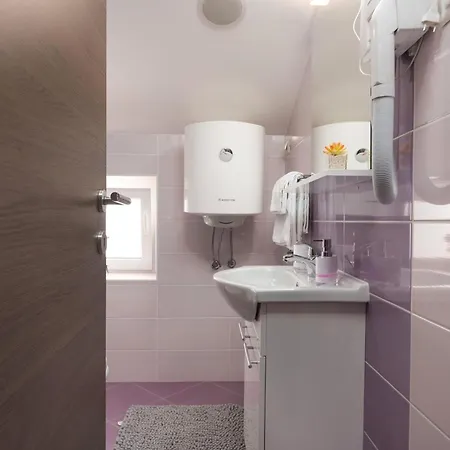 Deny Apartamento Vrsar